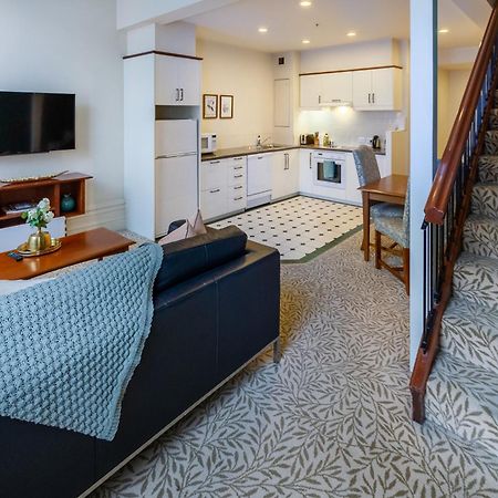 شقة Beauty In The Cbd - 1Bed Free Parking Pool كريستتشيرش المظهر الخارجي الصورة