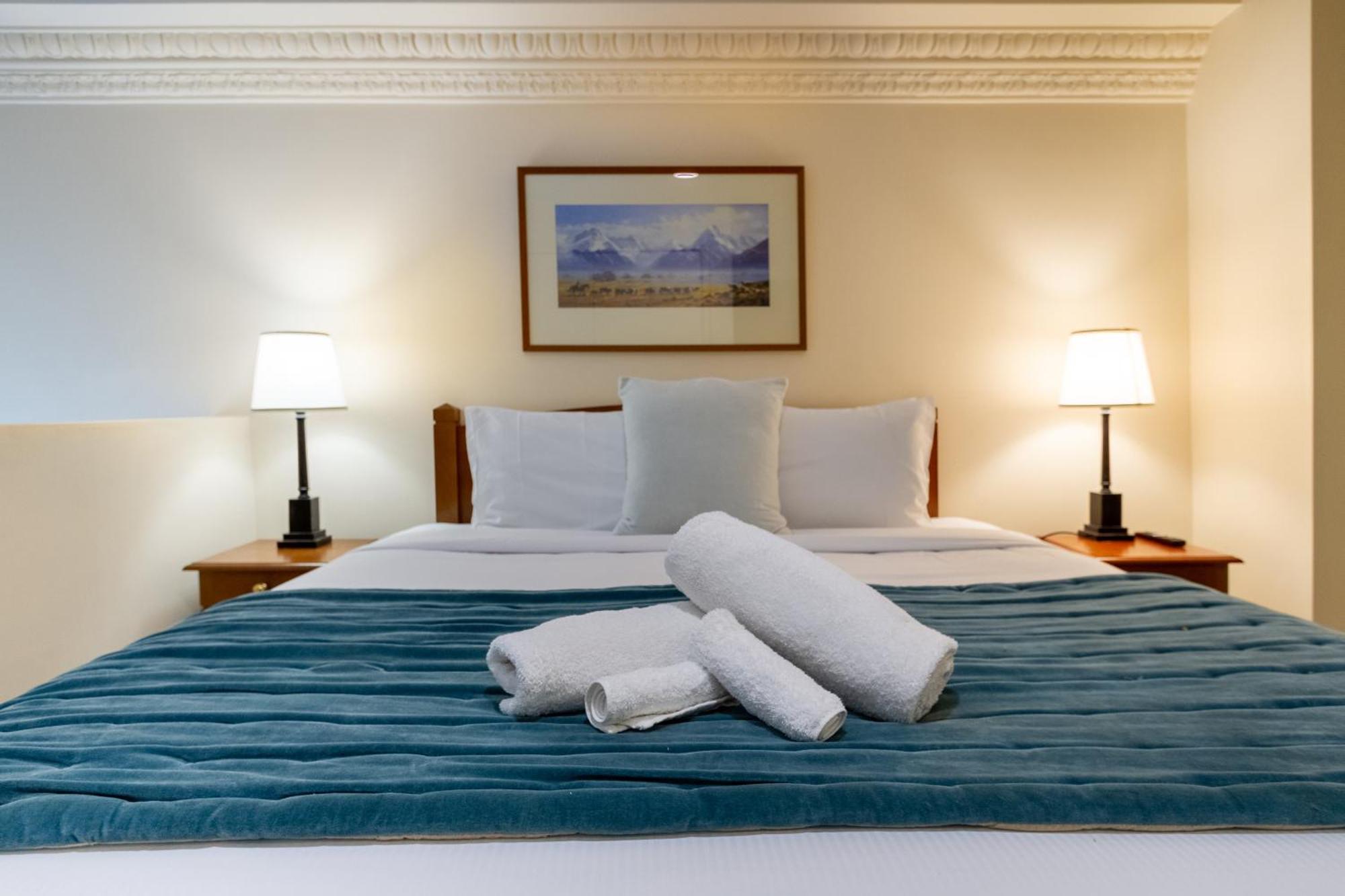 شقة Beauty In The Cbd - 1Bed Free Parking Pool كريستتشيرش المظهر الخارجي الصورة
